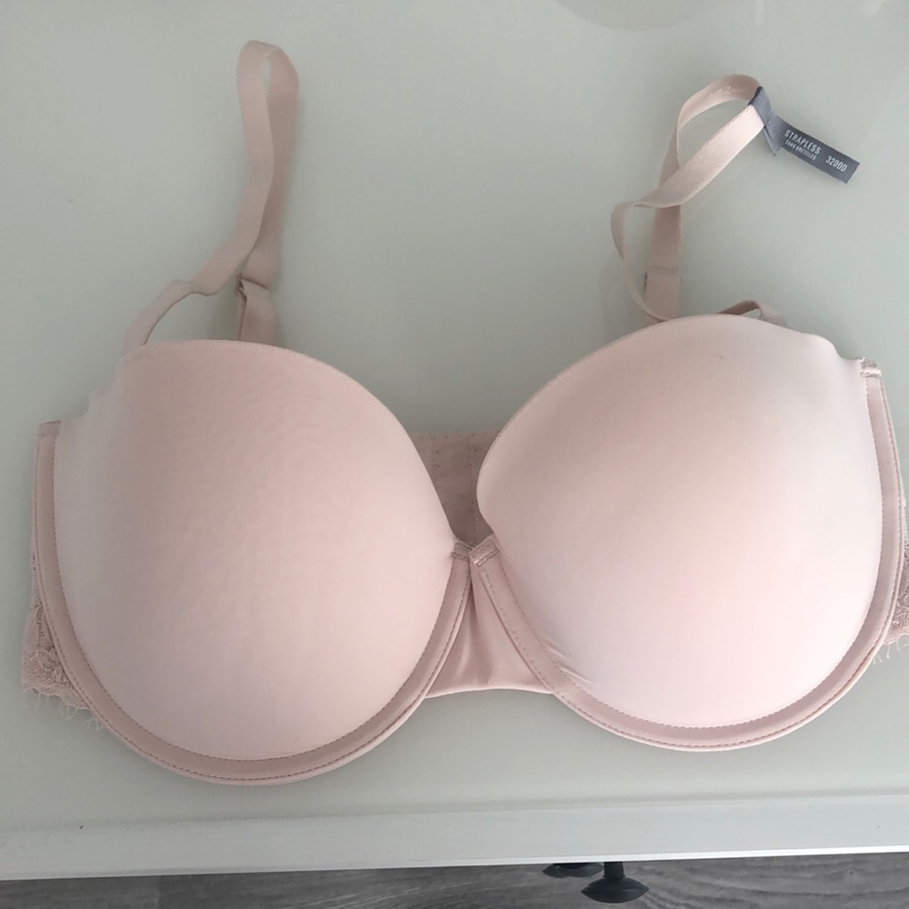 Aerie Strapless Bra (32DDD) — pale pink